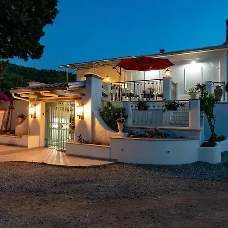 Bed and Breakfast Primaluce Πίτσο